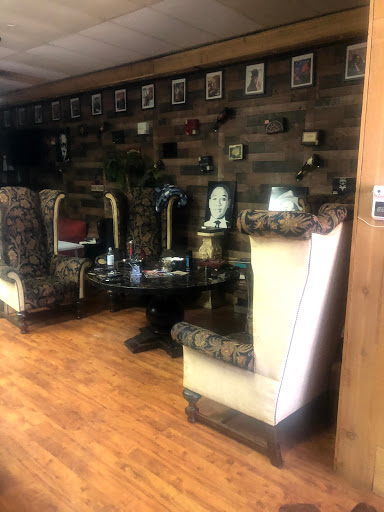 Barber Shop «Astute Gentlemen Cigar & Barber Lounge», reviews and photos, 14223 Inwood Rd, Farmers Branch, TX 75244, USA