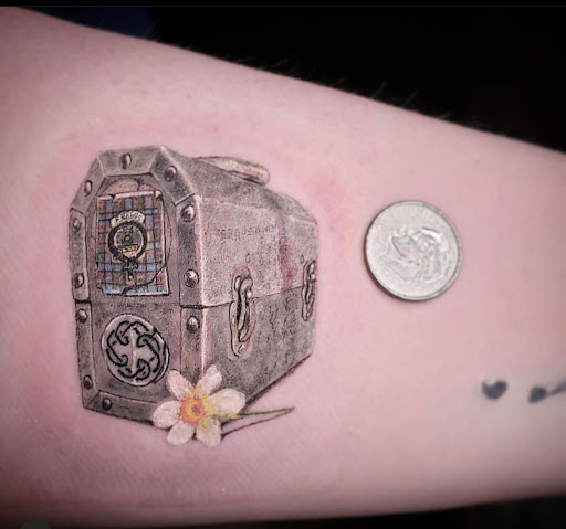 Explore tattoo ideas thigh, creative tattoo ideas in Washington, available at Trilogy Atelier - DC Tattoo Shop Piercing Studio