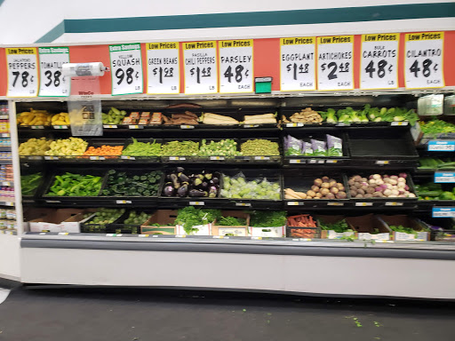 Supermarket «WinCo Foods», reviews and photos, 14338 E Foothill Blvd, Fontana, CA 92335, USA