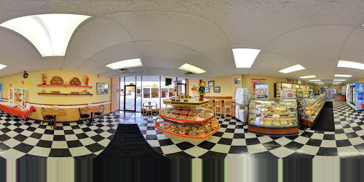 Servatii Pastry Shop White Oak, 5876 Cheviot Rd, Cincinnati, OH 45247, USA, 