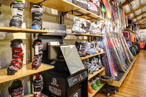 Sporting Goods Store «Any Mountain - Corte Madera», reviews and photos, 71 Tamal Vista Blvd, Corte Madera, CA 94925, USA