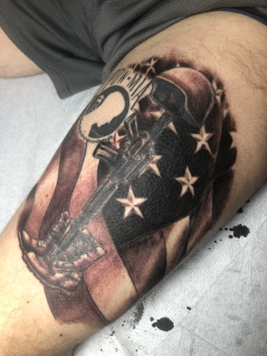 Tattoo Shop «3rd Heart Tattoo LLC», reviews and photos, Main St, Washougal, WA 98671, USA