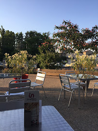 Atmosphère du Restaurant Le Singuliers Café-Resto à Belleville - n°3