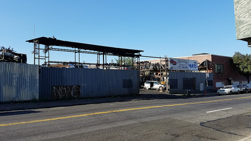 Auto Parts Store «Universal Used Auto Parts», reviews and photos, 1931 Flushing Ave, Ridgewood, NY 11385, USA