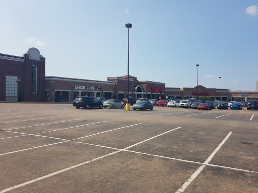 Department Store «T.J. Maxx & HomeGoods», reviews and photos, 2692 Madison Rd F, Cincinnati, OH 45208, USA