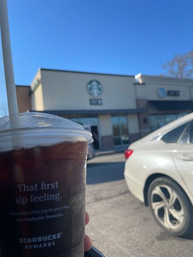 Coffee Shop «Starbucks», reviews and photos, 1121 S College St, Auburn, AL 36832, USA