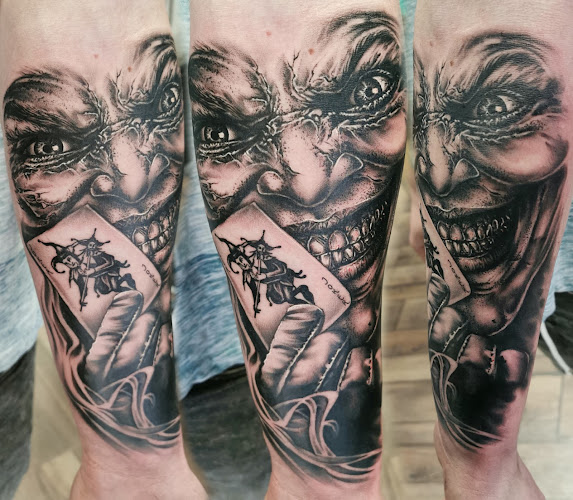 OkCult Tattoo Studio - Tetoválószalon