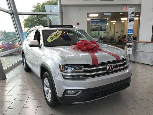 Used Car Dealer «King Volkswagen», reviews and photos, 979 N Frederick Ave, Gaithersburg, MD 20879, USA