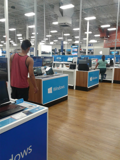 Electronics Store «Best Buy», reviews and photos, 4255 Lyndon B Johnson Fwy, Farmers Branch, TX 75244, USA
