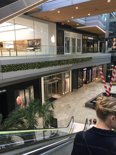 Cell Phone Store «Apple Brickell City Centre», reviews and photos, 701 S Miami Ave, Miami, FL 33130, USA