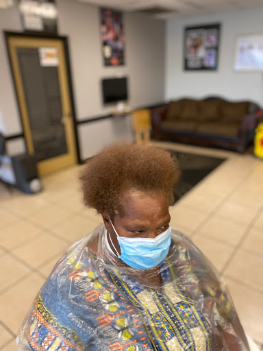 Barber Shop «B-Snipped Barber Shop», reviews and photos, 8824 N 56th St, Tampa, FL 33617, USA