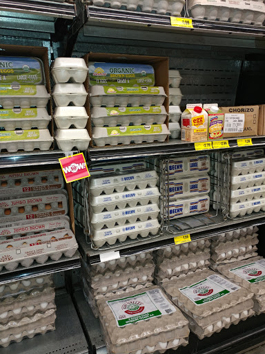 Grocery Store «Grocery Outlet Bargain Market», reviews and photos, 1060 N Wilson Way, Stockton, CA 95205, USA