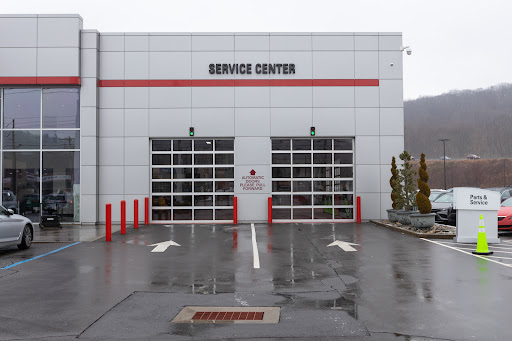 Toyota Dealer «A-1 Toyota», reviews and photos, 50 Amity Rd, New Haven, CT 06515, USA