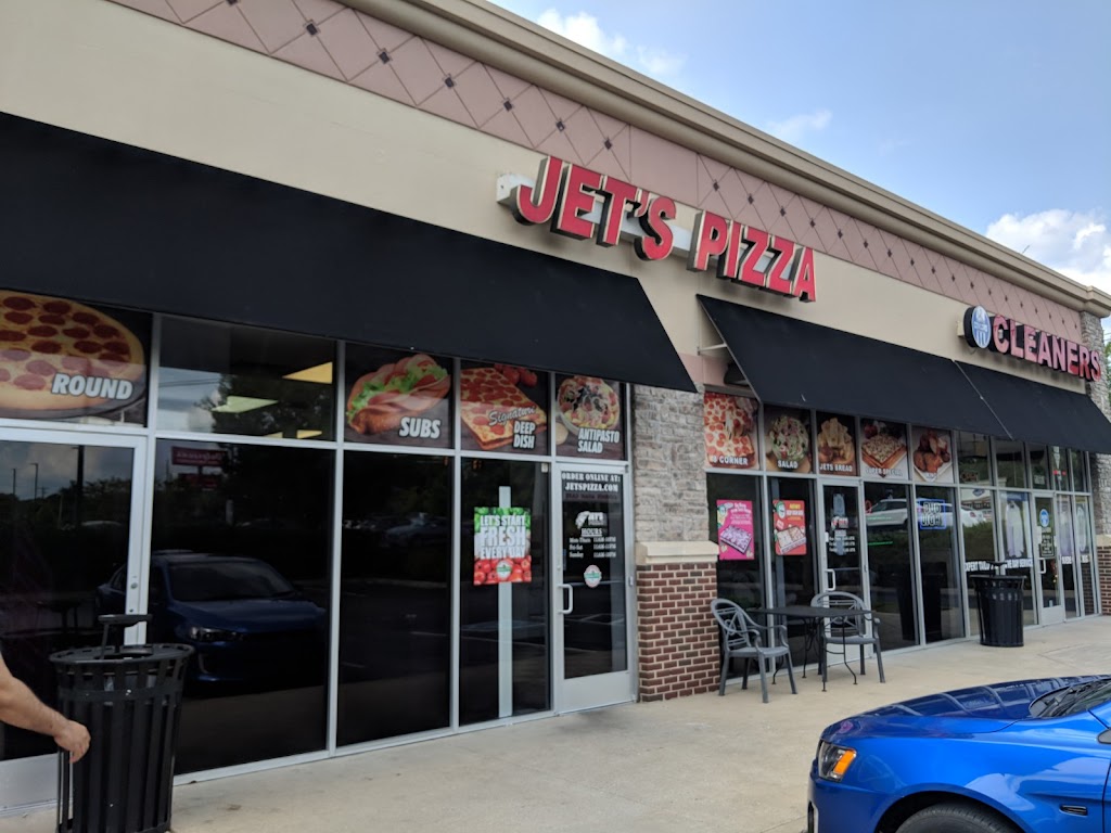 Jet's Pizza 37027