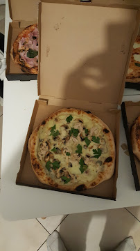 Pizza du Pizzeria PAPA GUSTO à Bourg-en-Bresse - n°17