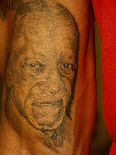 Tattoo Shop «Royal Oak Tattoo», reviews and photos, 820 S Washington Ave, Royal Oak, MI 48067, USA