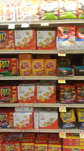 Grocery Store «Peapod by GIANT Food Stores», reviews and photos, 10 E Ridge Pike, Conshohocken, PA 19428, USA