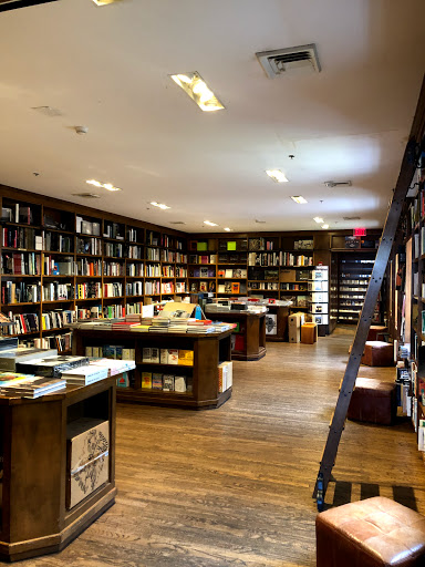Book Store «Books & Books», reviews and photos, 265 Aragon Ave, Coral Gables, FL 33134, USA