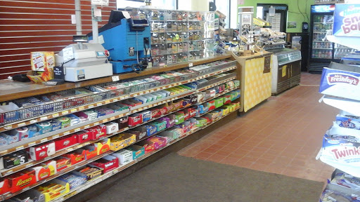 Convenience Store «Friendly Corner Convenience», reviews and photos, 2408 Massachusetts Ave, Cambridge, MA 02140, USA
