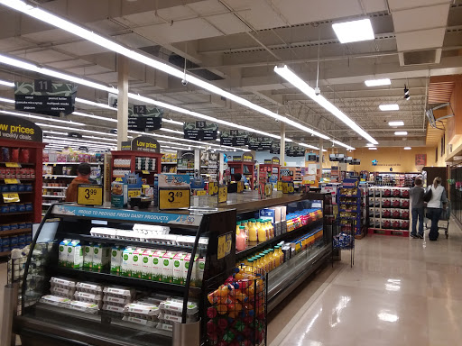 Grocery Store «Kroger», reviews and photos, 21555 21 Mile Rd, Macomb, MI 48044, USA
