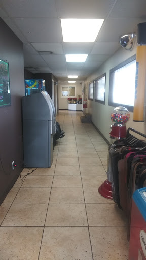 Car Wash «Bristol Car Wash», reviews and photos, 2402 S Bristol St, Santa Ana, CA 92704, USA