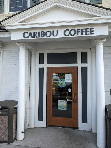 Caribou Coffee, 609 Lake St E, Wayzata, MN 55391, USA, 