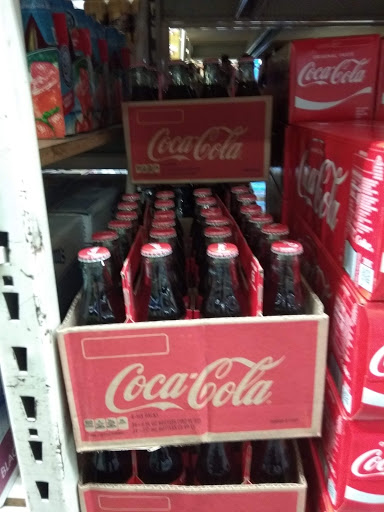 Liquor Store «Bayway World of Liquors», reviews and photos, 639 Bayway, Elizabeth, NJ 07202, USA