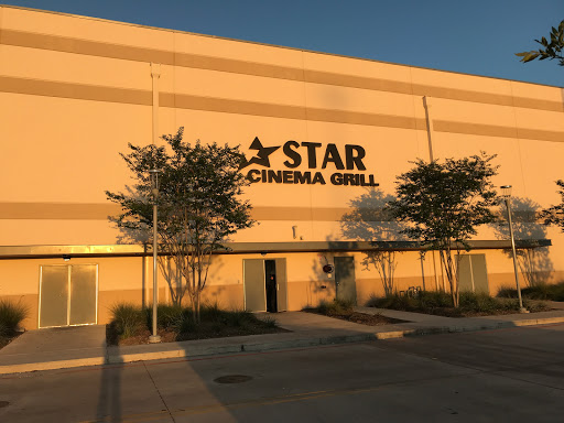 Movie Theater «Star Cinema Grill», reviews and photos, 702 Baybrook Mall, Friendswood, TX 77546, USA