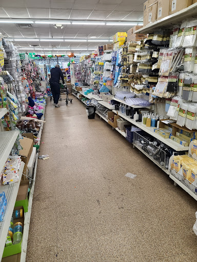 Dollar Store «Dollar Tree», reviews and photos, 6539 Annapolis Rd, Landover Hills, MD 20784, USA