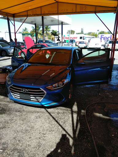 Car Wash «Hollywood Wash & Go car wash», reviews and photos, 2000 Sheridan St, Hollywood, FL 33020, USA