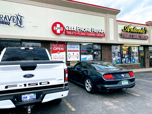 Electronics Repair Shop «Phone Fixers», reviews and photos, 33676 Ford Rd, Westland, MI 48185, USA