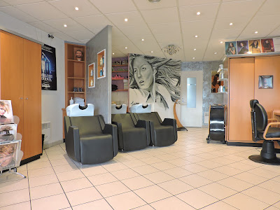 Majic Hair salon coiffeur bussy à Bussy-Saint-Georges