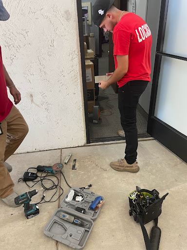 Locksmith «Silverstate Locksmith Ltd», reviews and photos, 800 N Rainbow Blvd #127, Las Vegas, NV 89107, USA