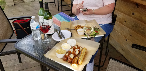 Winery «Hundley Cellars», reviews and photos, 6451 OH-307, Geneva, OH 44041, USA