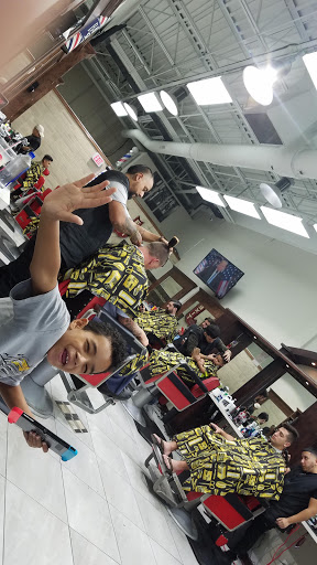 Barber Shop «Signature Barbershop», reviews and photos, 7844 W 159th St, Orland Park, IL 60462, USA