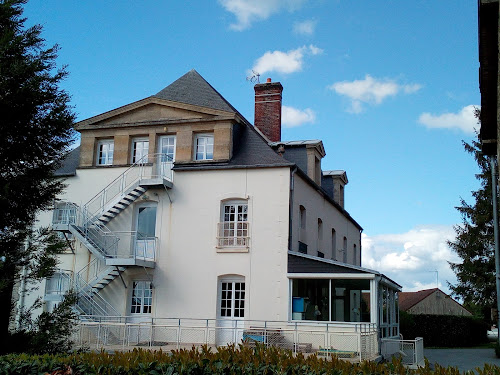 Maison d'Enfants à Caractère Social à Boucé