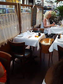 Atmosphère du Restaurant La Cave à Cannes - n°8