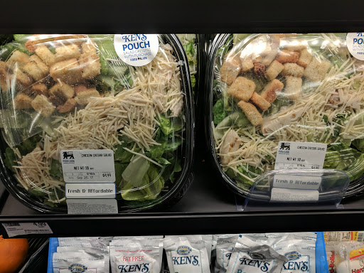 Grocery Store «Food Lion», reviews and photos, 408 Gordon Ave, Gordonsville, VA 22942, USA