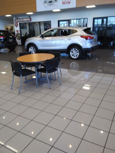 Nissan Dealer «Henderson Nissan», reviews and photos, 295 Auto Mall Dr, Henderson, NV 89014, USA