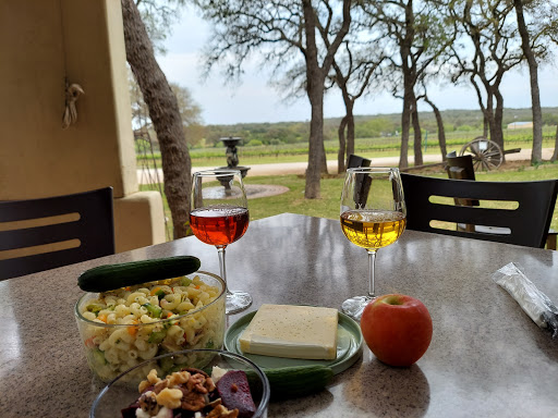 Vineyard «Texas Hills Vineyard», reviews and photos, 878 Ranch Rd 2766, Johnson City, TX 78636, USA