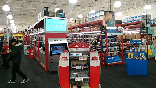 Office Supply Store «Staples», reviews and photos, 613 Washington Blvd, Jersey City, NJ 07310, USA