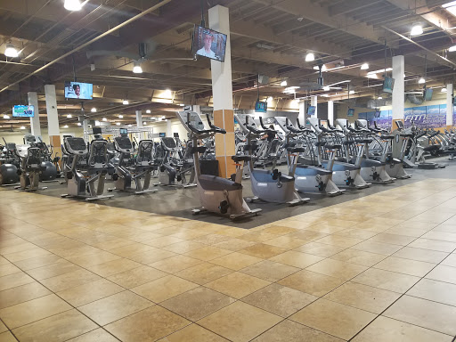 Gym «24 Hour Fitness», reviews and photos, 17204 Slover Ave, Fontana, CA 92337, USA