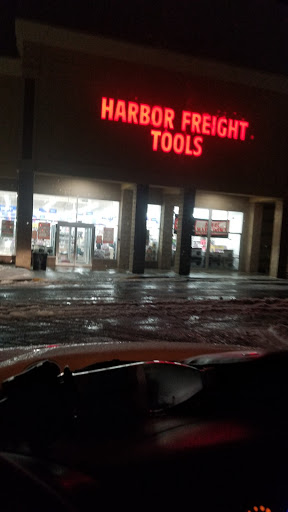 Hardware Store «Harbor Freight Tools», reviews and photos, 116 Veterans Memorial Hwy, Commack, NY 11725, USA