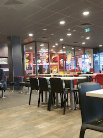 Atmosphère du Restaurant KFC Eragny (C.C Art de Vivre) - n°17