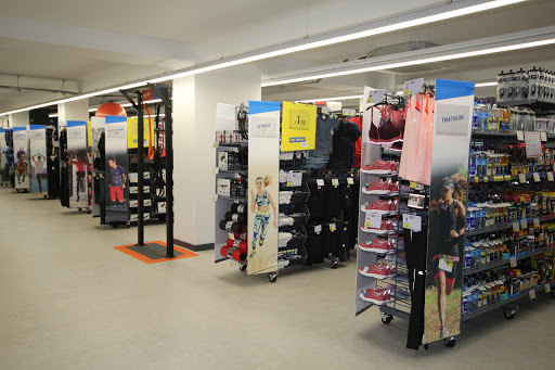 Kitesurf stores Kingston-upon-Thames