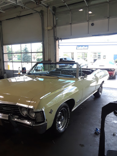 Car Detailing Service «Key West Car Wash», reviews and photos, 215 S Randall Rd, South Elgin, IL 60177, USA