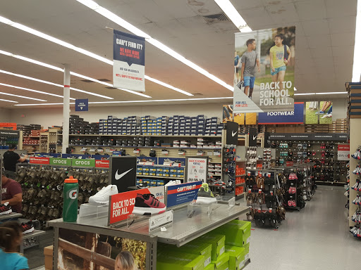 Sporting Goods Store «Academy Sports + Outdoors», reviews and photos, 10808 Industriplex Blvd, Baton Rouge, LA 70809, USA