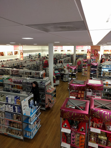 Hair Salon «Ulta Beauty», reviews and photos, 1032 Glenbrook Way, Hendersonville, TN 37075, USA