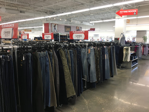 Shopping Mall «Gulfport Premium Outlets», reviews and photos, 10000 Factory Shop Blvd, Gulfport, MS 39503, USA