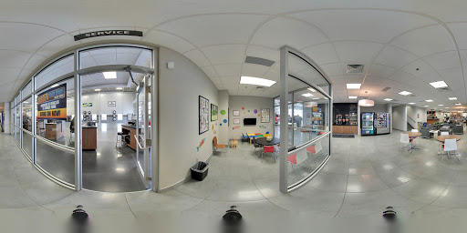 Car Dealer «Davis-Moore Chrysler Dodge Jeep Ram», reviews and photos, 7675 E Kellogg Dr, Wichita, KS 67207, USA